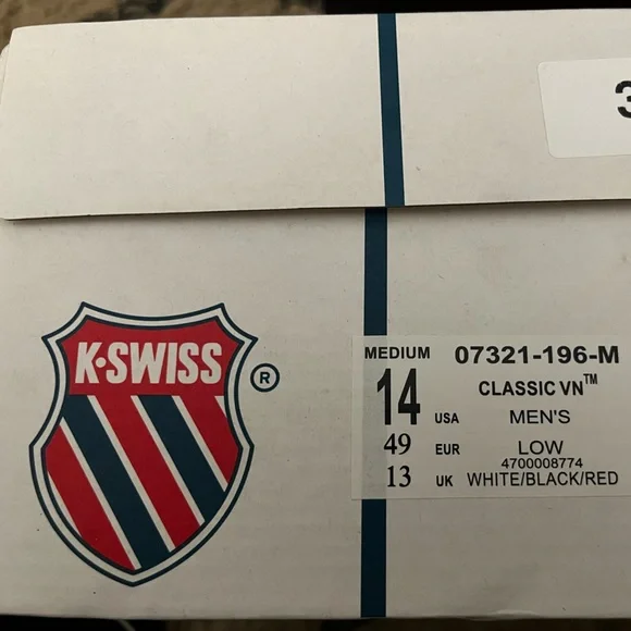 K-Swiss Men's White, Red, and Black Sneakers - Picture 8 of 8